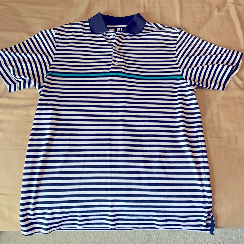 Men’s Small FootJoy Golf Shirt